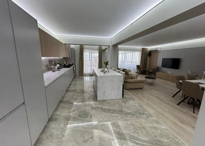 アパート Penthouse Mamaia *